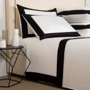 Gultas veļas komplekts FRETTE BOLD Black 4 priekšmeti