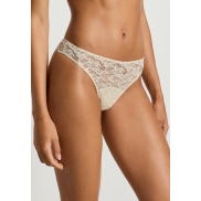 Apakšbikses HANRO MOMENTS thong XS