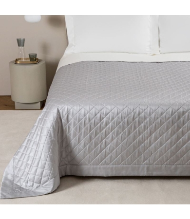 Gultas pārklājs FRETTE LUX.LOZENGE 270x270 grey cliff