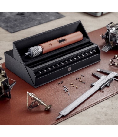 Elektriskais skrūvgriezis LUNAR ARTEFACTS ROTA MASTER  Modernist Brown