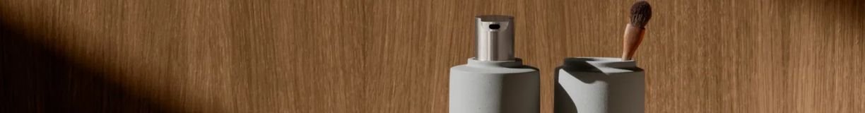 Vannasistabas&#x20;aksesu&#x0101;ri